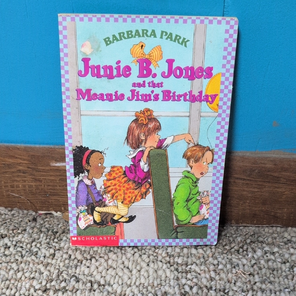 Scholastic Purple and Red Party Invitations